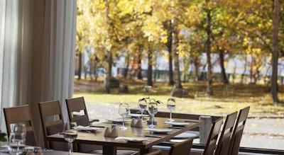 هتل اسکندیک هلسفیر