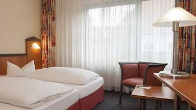 ویکتورز رزیدنس برلین تیگل