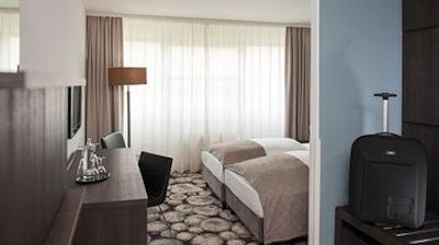 ویکتورز رزیدنس برلین تیگل