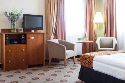 کراون پلازا هامبورگ-سیتی آلستر