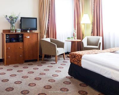 کراون پلازا هامبورگ-سیتی آلستر