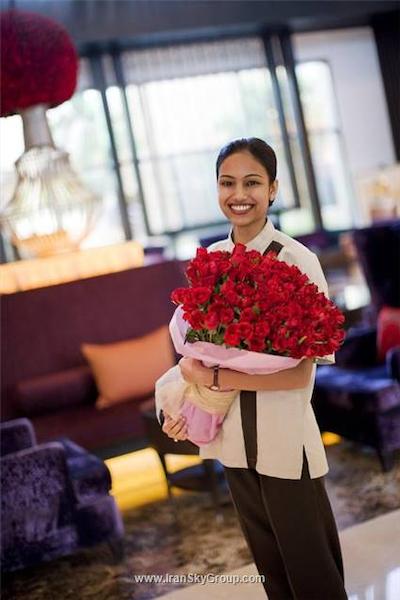 کورت یارد گوروگرام دان تاون