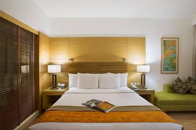 کورت یارد گوروگرام دان تاون