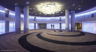 د وستین پالاس