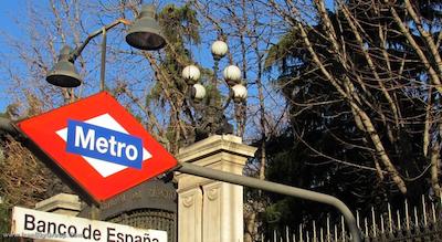 د وستین پالاس