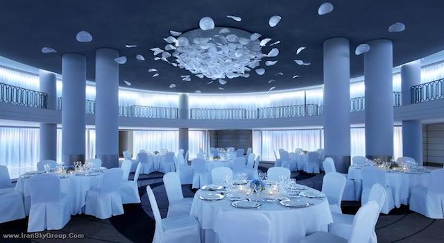 د وستین پالاس