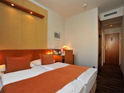 گلدن تولیپ هامبورگ