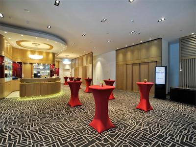 گلدن تولیپ هامبورگ