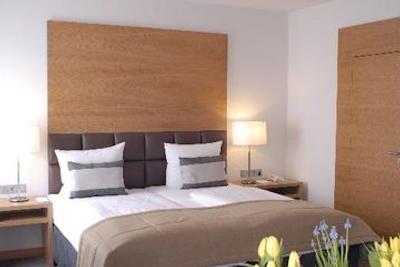 گلدن تولیپ هامبورگ