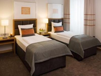 گلدن تولیپ هامبورگ