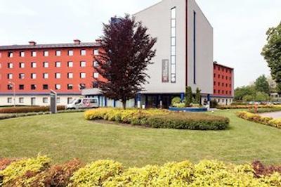 هیلتون گاردن این مالپنسا