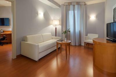 هیلتون گاردن این مالپنسا