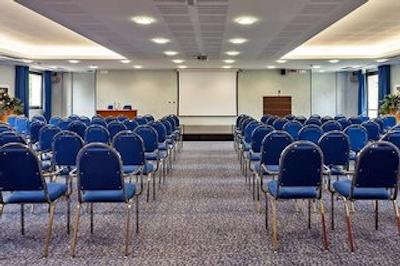 هیلتون گاردن این مالپنسا