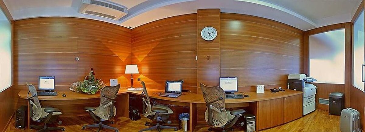 هیلتون گاردن این مالپنسا