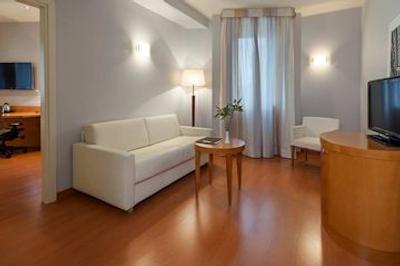 هیلتون گاردن این مالپنسا