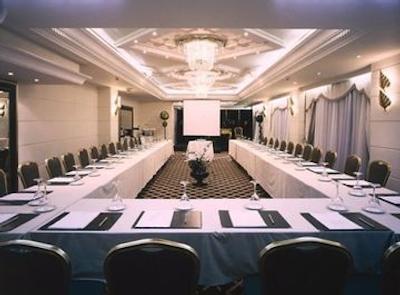 اس تی جورج لایکابتوس