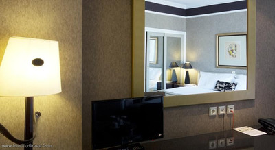اس تی جورج لایکابتوس