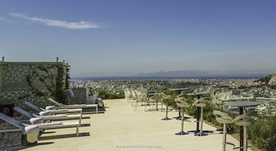 اس تی جورج لایکابتوس