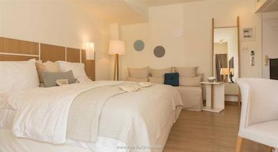 اس تی جورج لایکابتوس