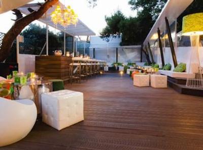 اس تی جورج لایکابتوس