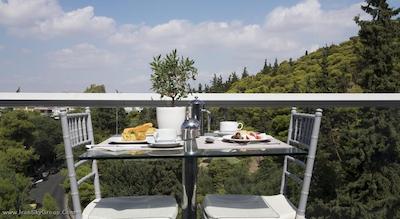 اس تی جورج لایکابتوس