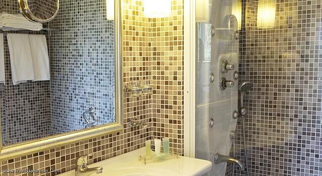 اس تی جورج لایکابتوس