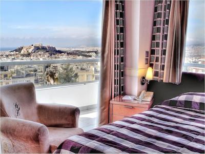 اس تی جورج لایکابتوس