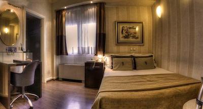 اس تی جورج لایکابتوس