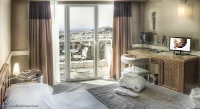 اس تی جورج لایکابتوس