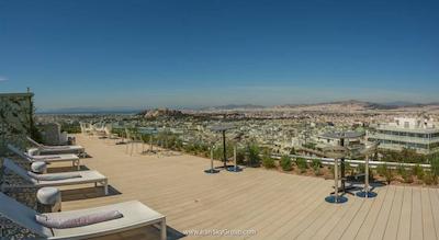 اس تی جورج لایکابتوس