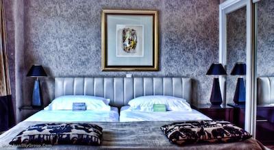 اس تی جورج لایکابتوس