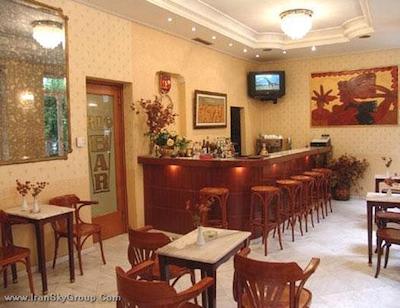 ریو آتنز هتل