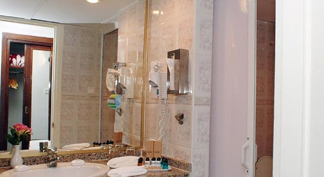پیکلباتروس رویال میراژ