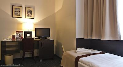 ایوبرگس هتل پرمیوم