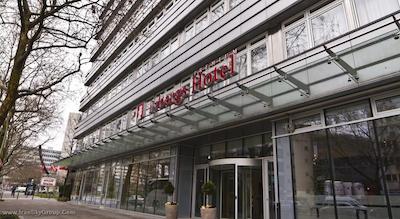 ایوبرگس هتل پرمیوم