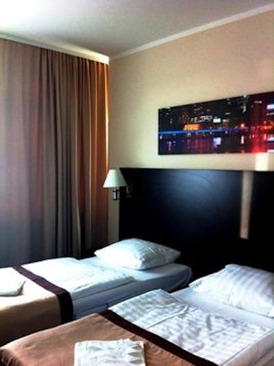 ایوبرگس هتل پرمیوم