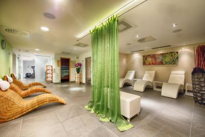 لئوناردو رویال مونیخ