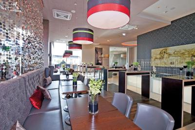 لئوناردو رویال مونیخ