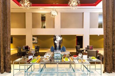 لئوناردو رویال مونیخ