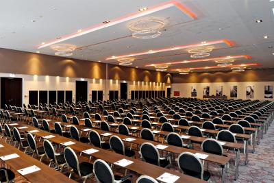 لئوناردو رویال مونیخ