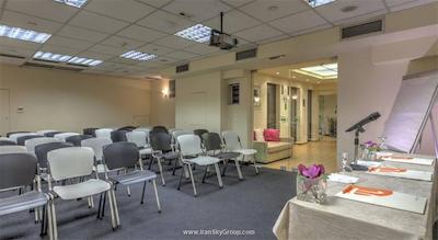 پلیس گرند هتل