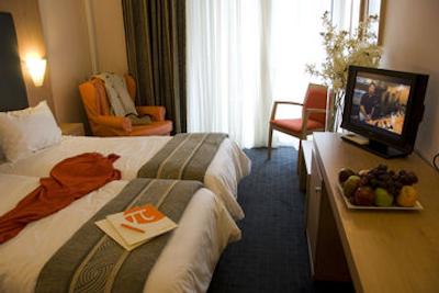 پلیس گرند هتل