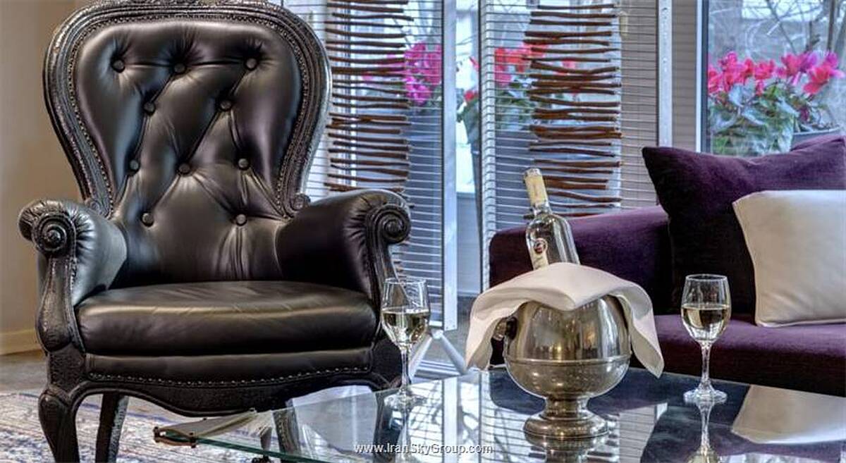 پلیس گرند هتل
