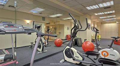 پلیس گرند هتل