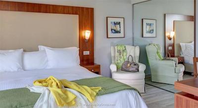 پلیس گرند هتل