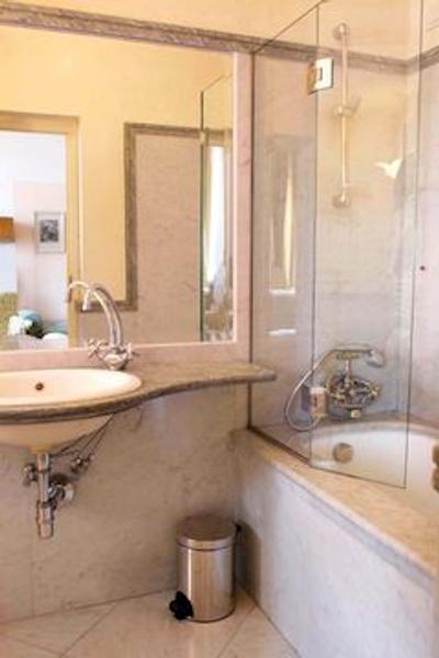 تورنابونی بیکی