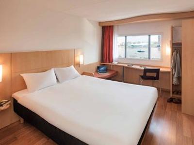 آیبیس آمستردام سنتر