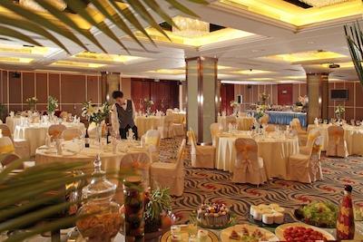 گرند اسکای لایت هتل شنزن