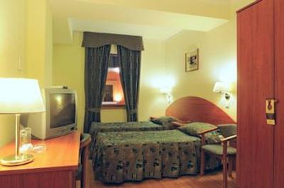 دوستوسکی هتل