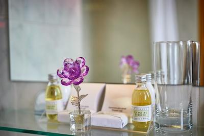 دوستوسکی هتل